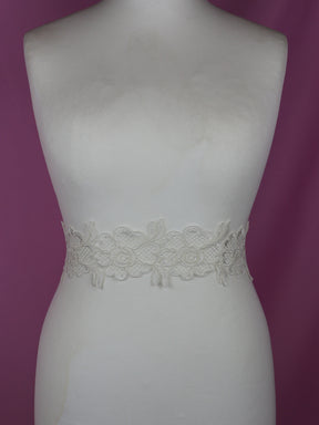 Bordure en dentelle ivoire cordée - Amarylis