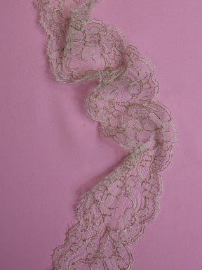 Bordure en dentelle Chantilly ivoire et or - Evelyn