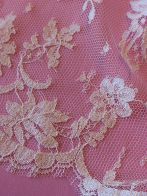 Dentelle Chantilly Ivoire - Micola