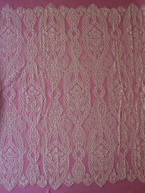 Dentelle brodée ivoire - Barbe
