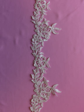 Bordure en dentelle ivoire - Lotus
