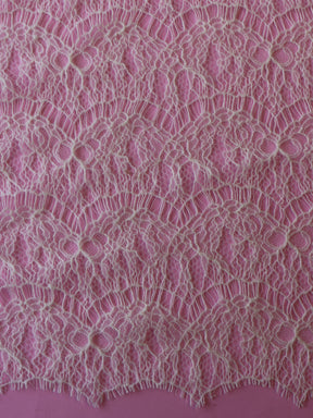 Dentelle Chantilly en laine ivoire - Tashi
