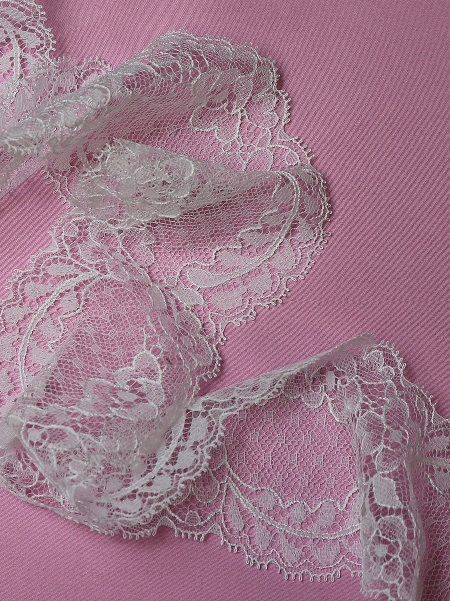 Bordure en dentelle blanche leavers - Lisa