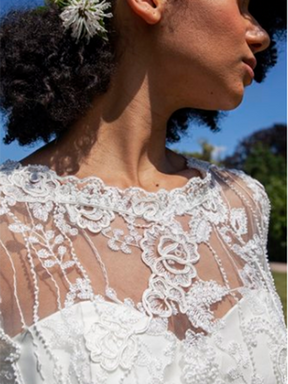 Dentelle Ivoire Cordonnée et Perlée – Rochelle