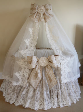 Bordure de dentelle blanche cordée - Eloise