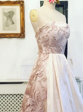 Dentelle Brodée Rose - Automne