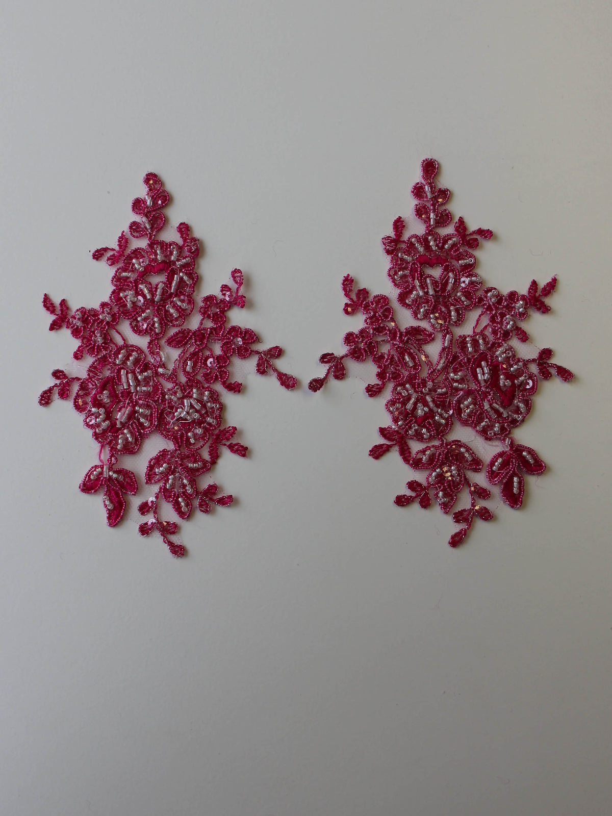 Appliques en dentelle rose bonbon – Sophia