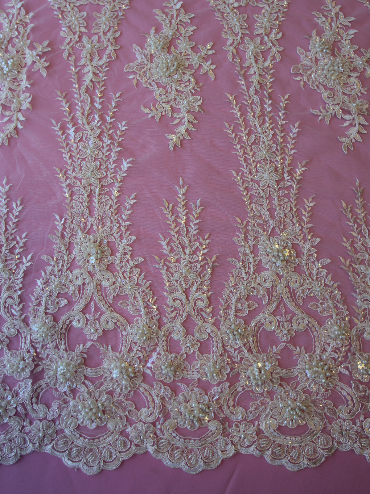 Dentelle Perle Ivoire - Geordie