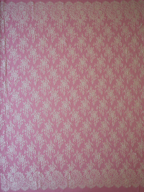 Dentelle Chantilly Ivoire – Antoinette