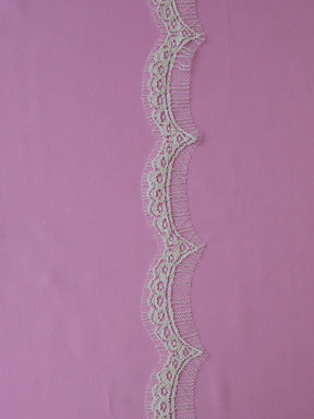 Bordure en dentelle ivoire chantilly - Pippi