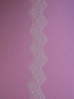 Bordure en dentelle ivoire chantilly - Tamsin