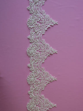 Bordure en dentelle ivoire - Belinda