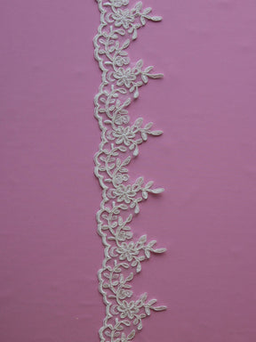 Bordure en dentelle ivoire cordée – Gabrielle