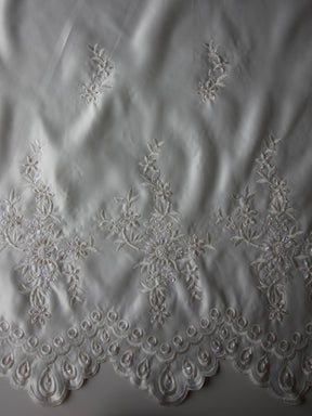 Satin brodé ivoire  - Minx