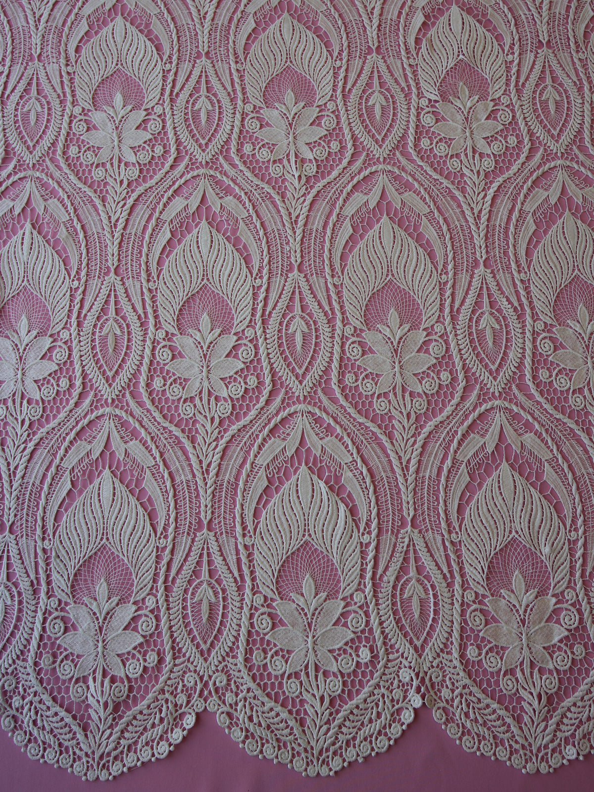 Dentelle Guipure Ivoire – Romane