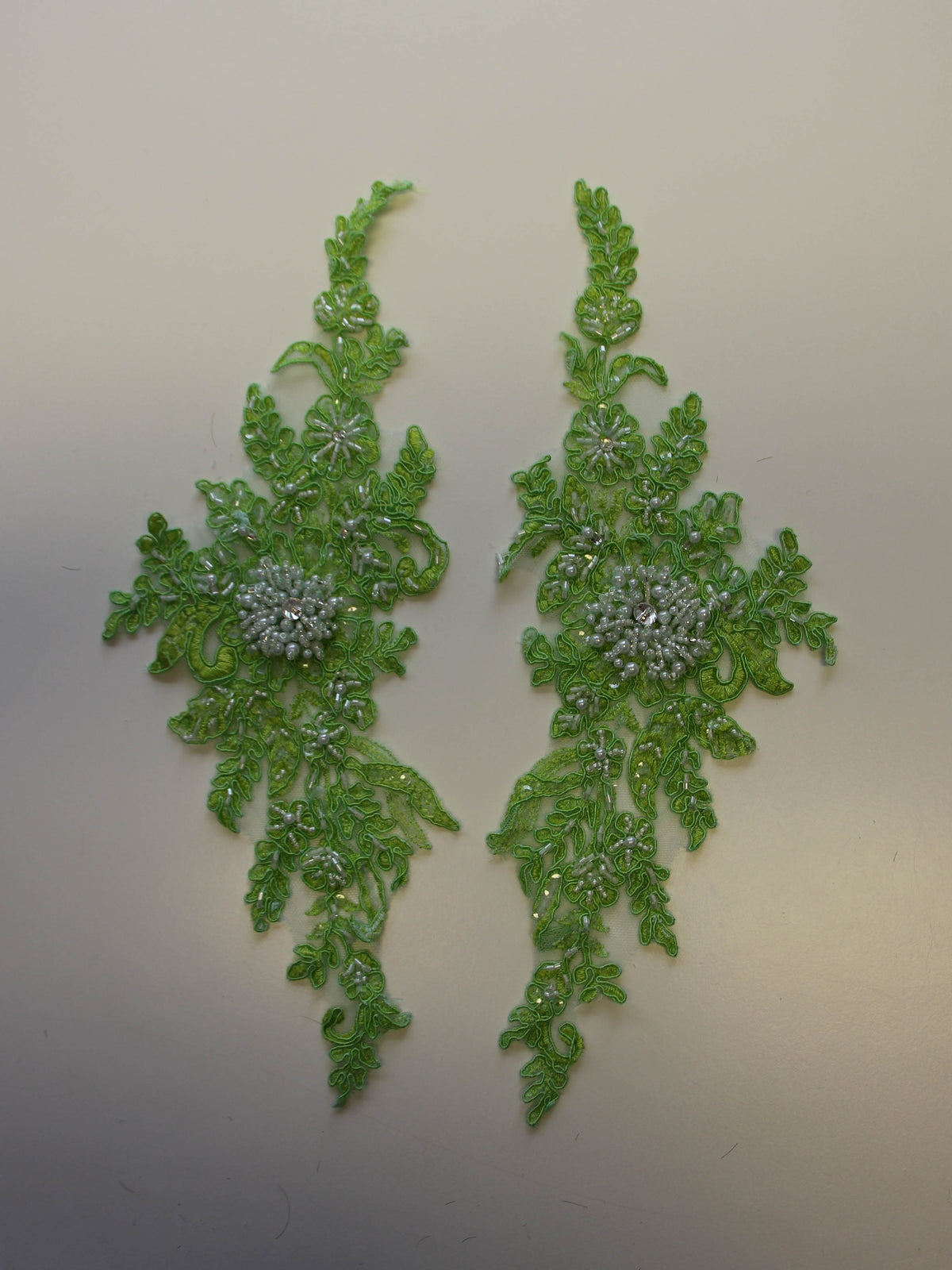 Appliques en dentelle vert citron - Utah.