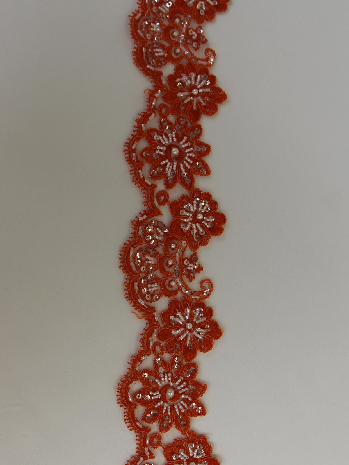 Bordure en dentelle orange - Sheila.