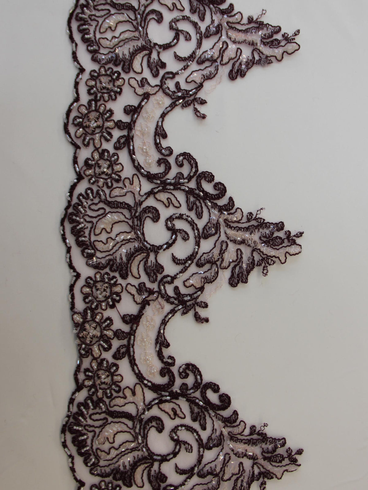 Bordure en dentelle Plum - Jessica