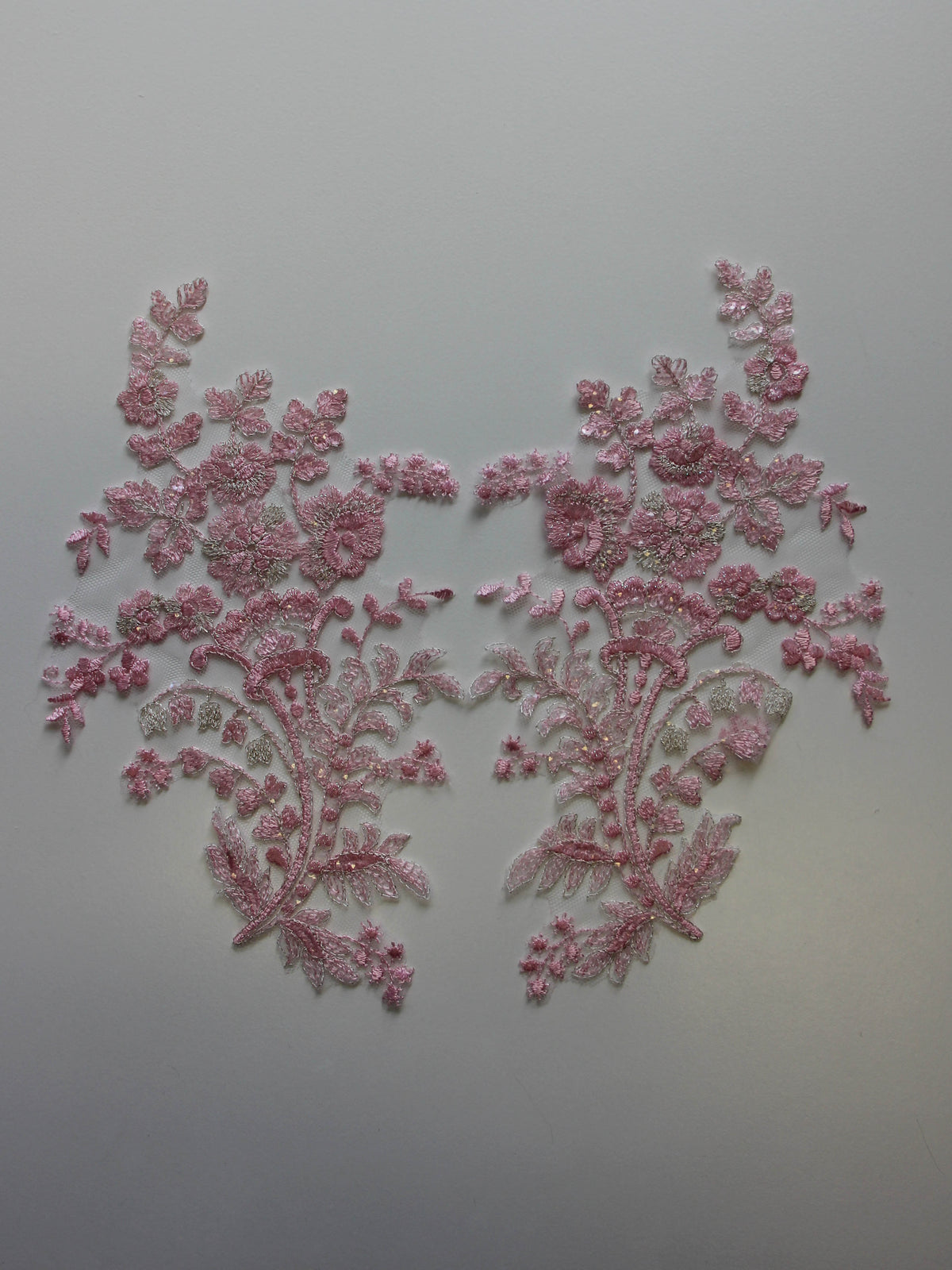 Appliques en dentelle Pailletée Rose Poudré - Justine.