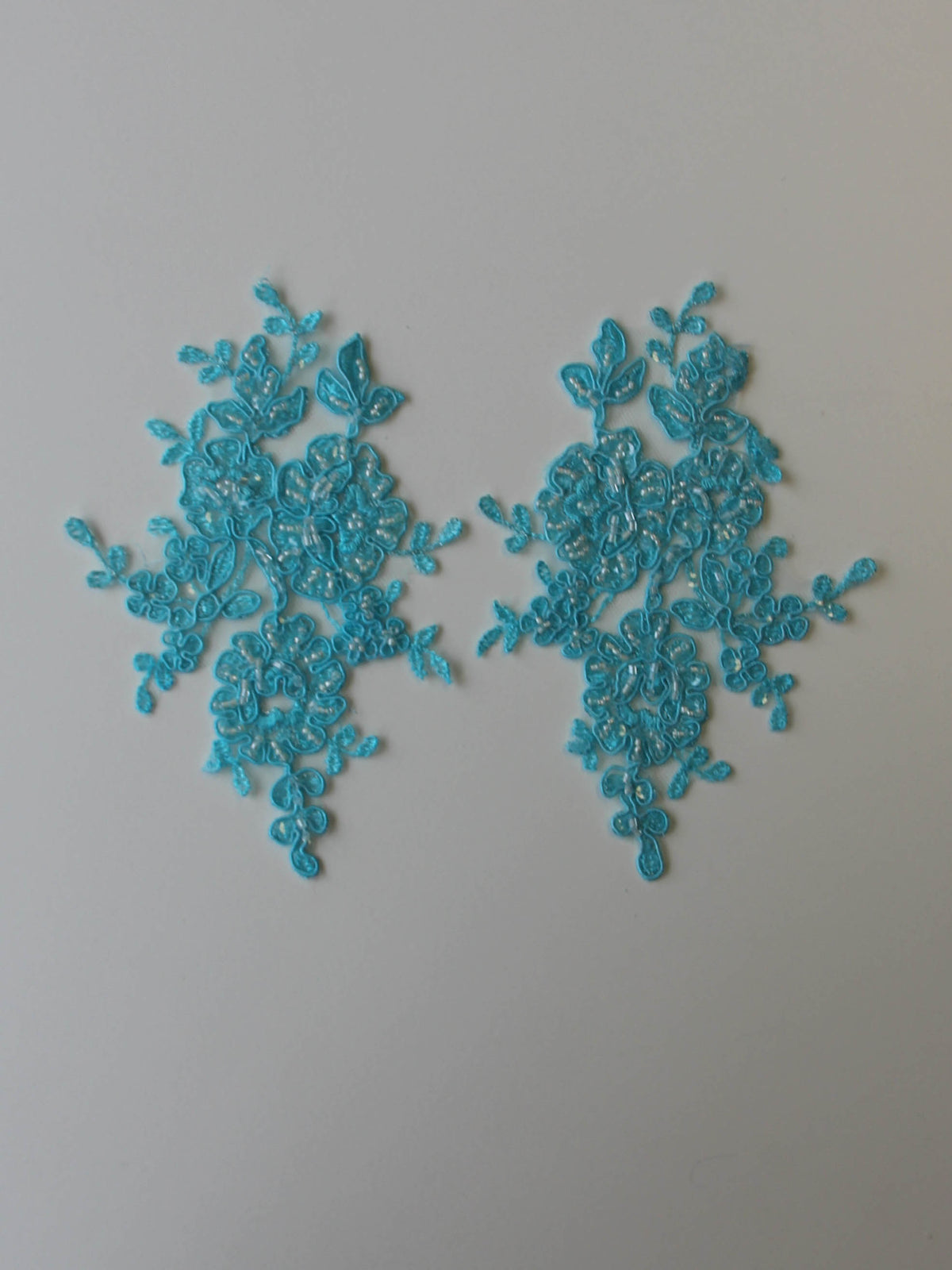Appliques en dentelle turquoise – Sophia