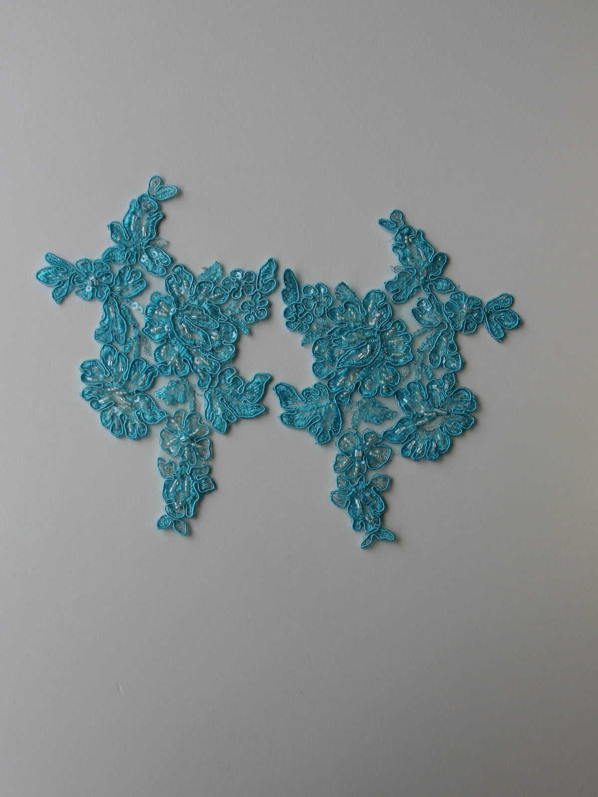 Appliques en dentelle turquoise – Victoria (Large).