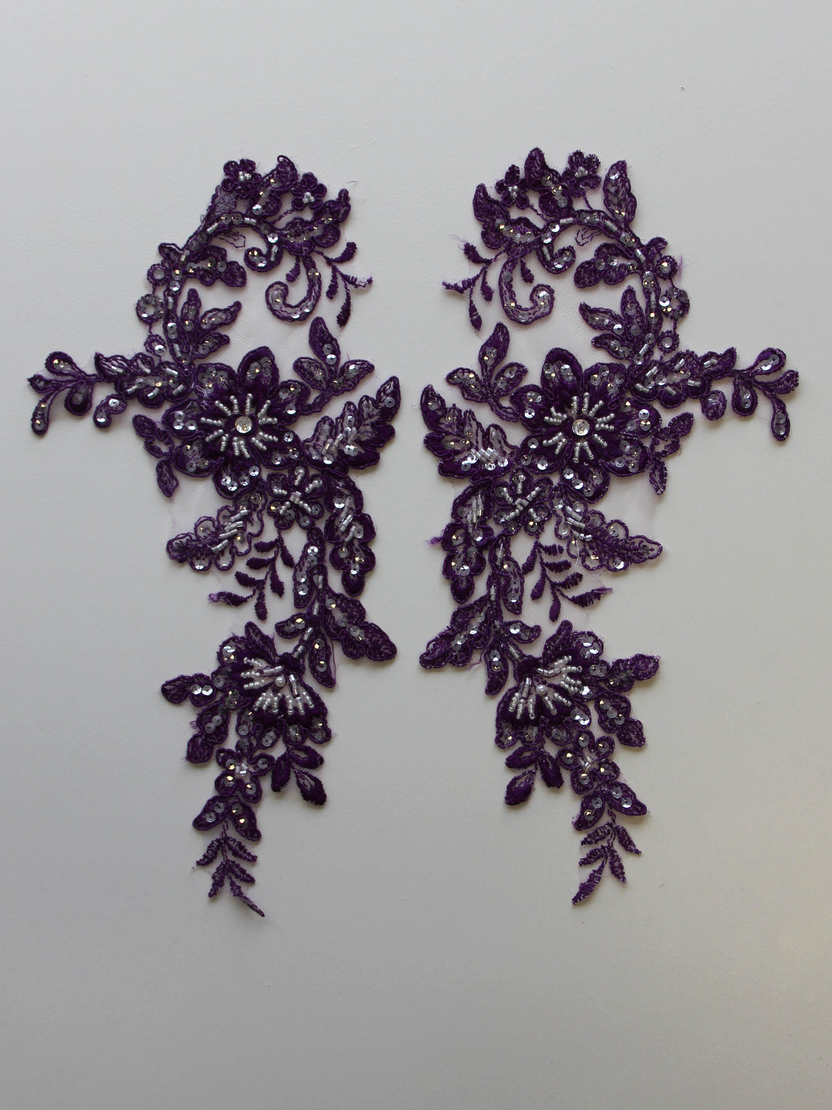 Appliques en dentelle violette - Annabelle.