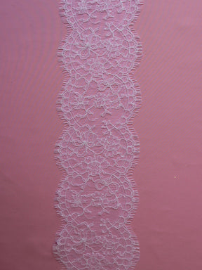 Bordure en dentelle blanche chantilly - Francesca