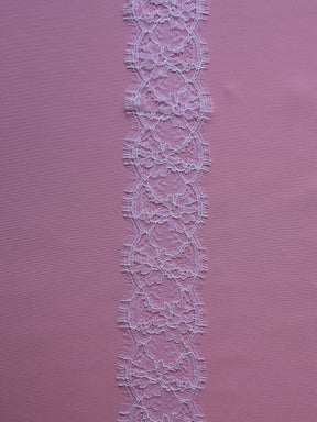 Bordure en dentelle blanche chantilly - Yvette