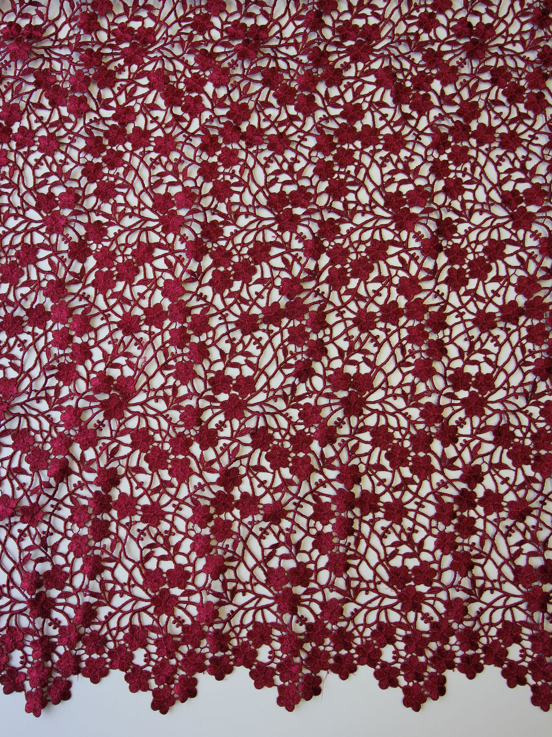 Dentelle Guipure Vin - Ebba