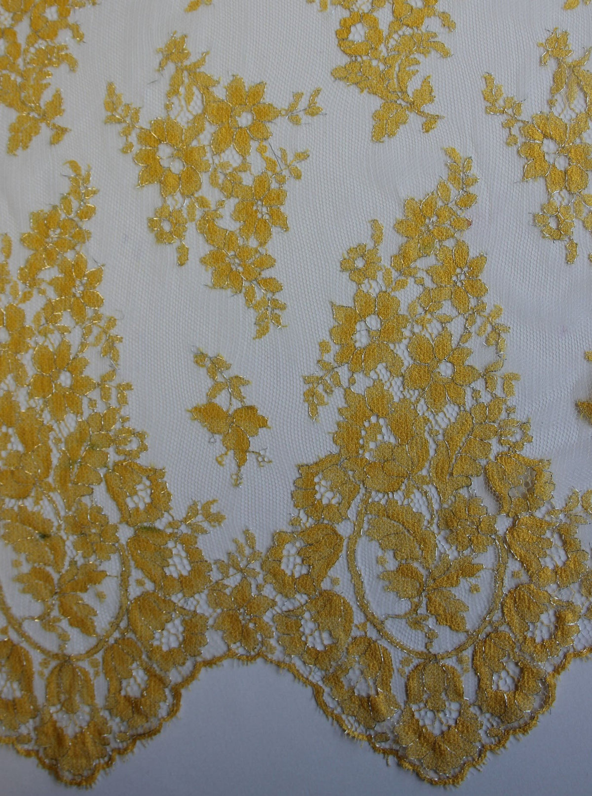 Dentelle jaune - Wendy.